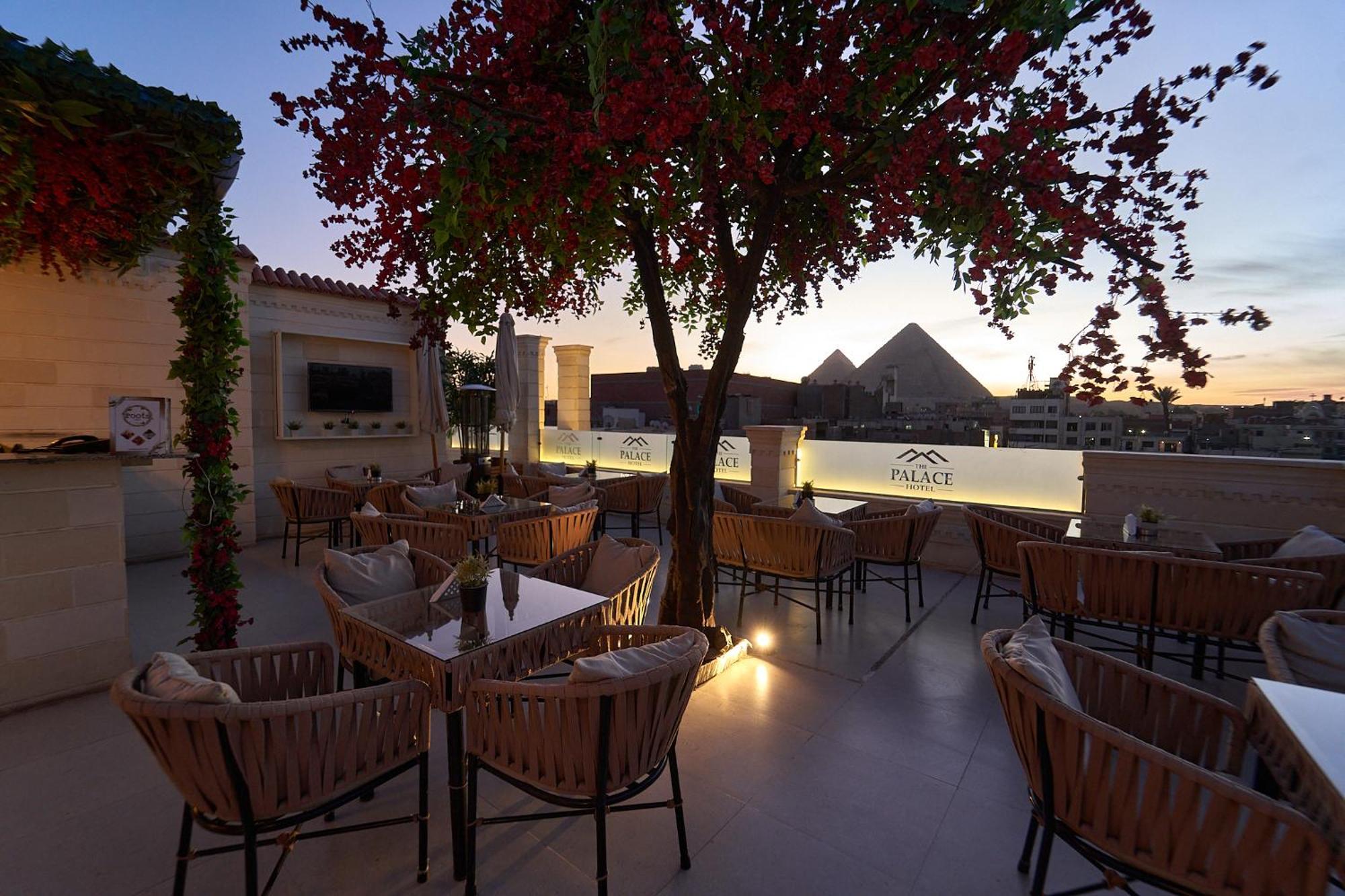 The Palace Pyramids Hotel Nazlet el-Sîsi Esterno foto