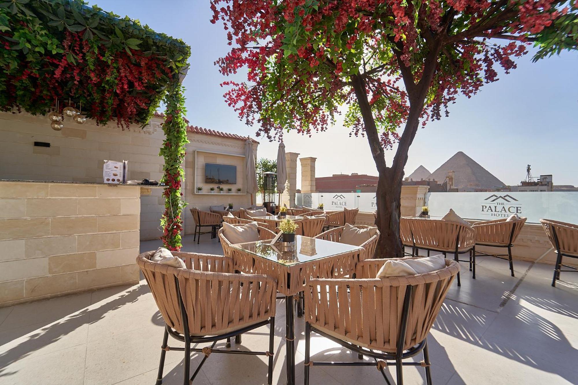 The Palace Pyramids Hotel Nazlet el-Sîsi Esterno foto